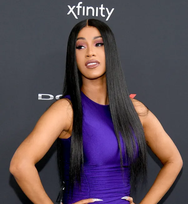 Cardi B Height, Age, Net Worth, Relationship, Career & More
