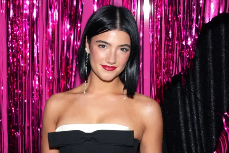 Charli D’Amelio Height, Age, Net Worth, Relationship, Instagram, Career & More