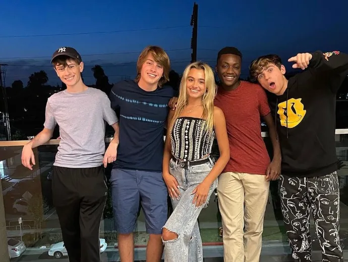 Devon Weetly Age, Biography, Net Worth, Career, Lifestyle, and More (2026)