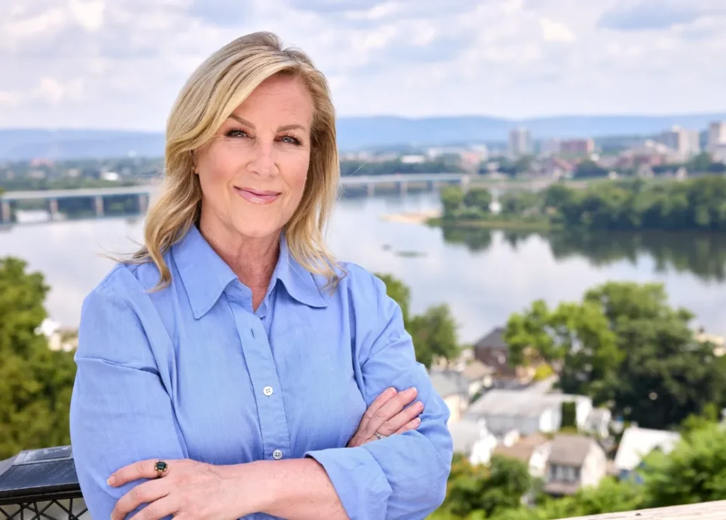 Janelle Stelson Age Revealing the Truth Behind Her Years