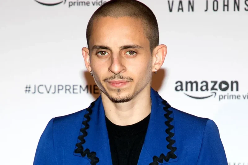 Moises Arias Height, Age, Net Worth, Relationship, Career & More