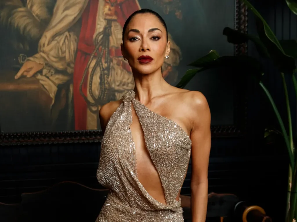 Nicole Scherzinger Height, Age, Net Worth, Relationship, Career & More