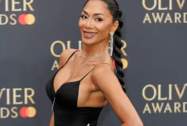 Nicole Scherzinger Height, Age, Net Worth, Relationship, Career & More