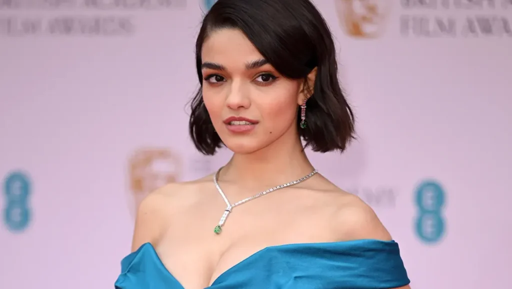 Rachel Zegler Height, Age, Net Worth, Relationship, Career & More